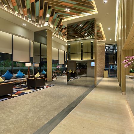 Swiss-Belinn Simatupang Jakarta Exterior photo