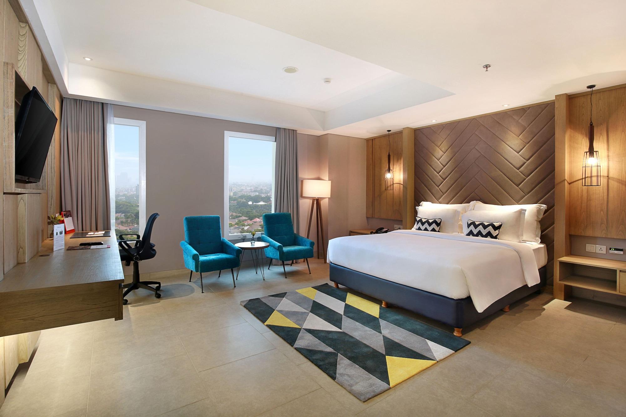 Swiss-Belinn Simatupang Jakarta Exterior photo